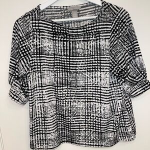 H&M Monochrome Graphic Blouse